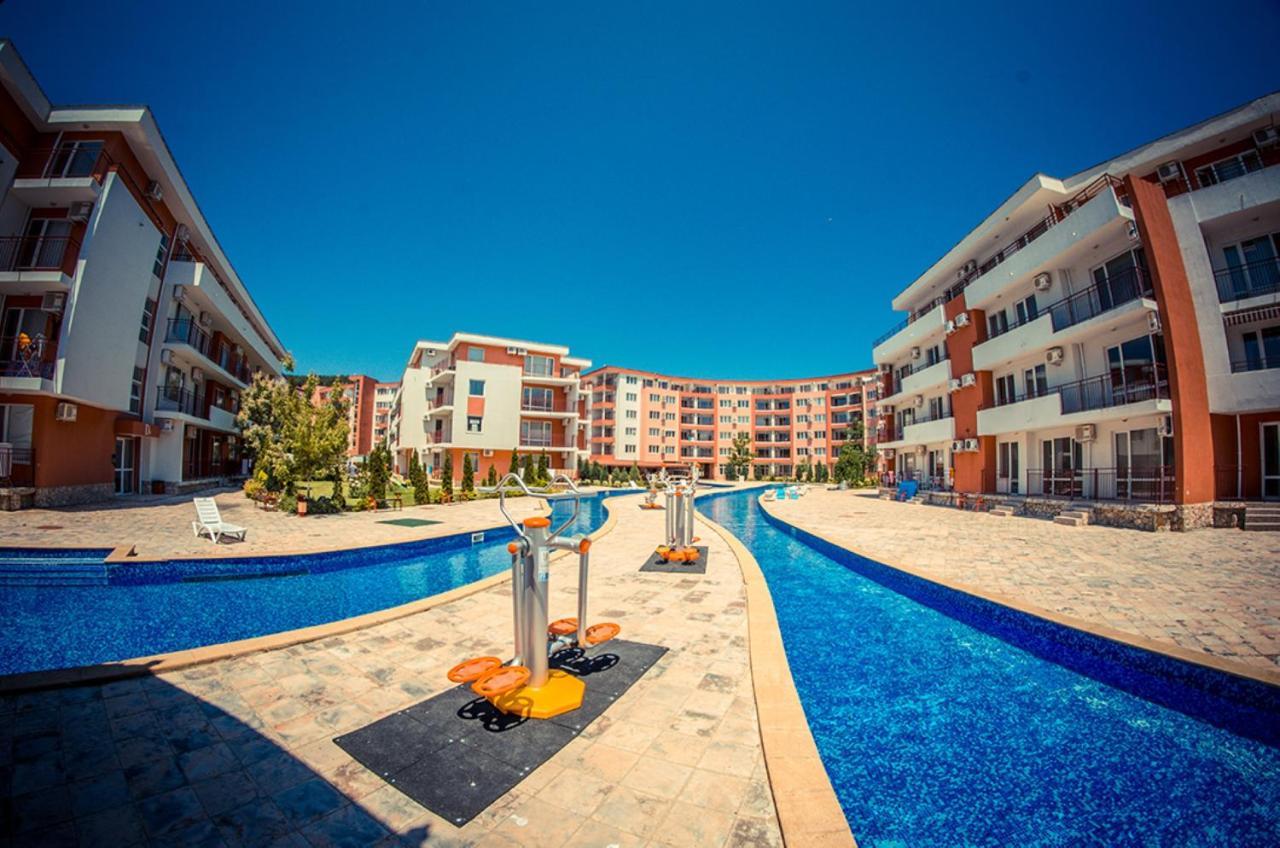 Privilege Fort Beach - Menada Apartments エレニテ エクステリア 写真