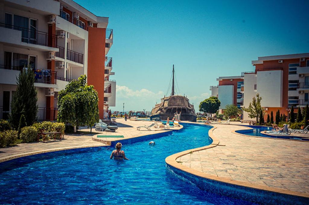 Privilege Fort Beach - Menada Apartments エレニテ エクステリア 写真