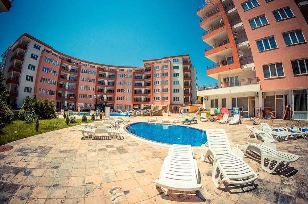 Privilege Fort Beach - Menada Apartments エレニテ エクステリア 写真